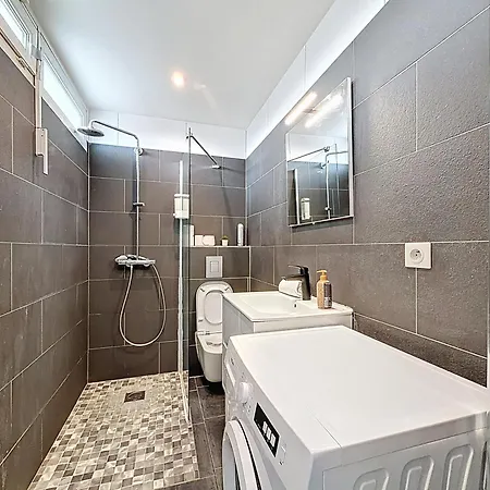 F1 Sur Clermont-fd - Parking Chartier דירה *